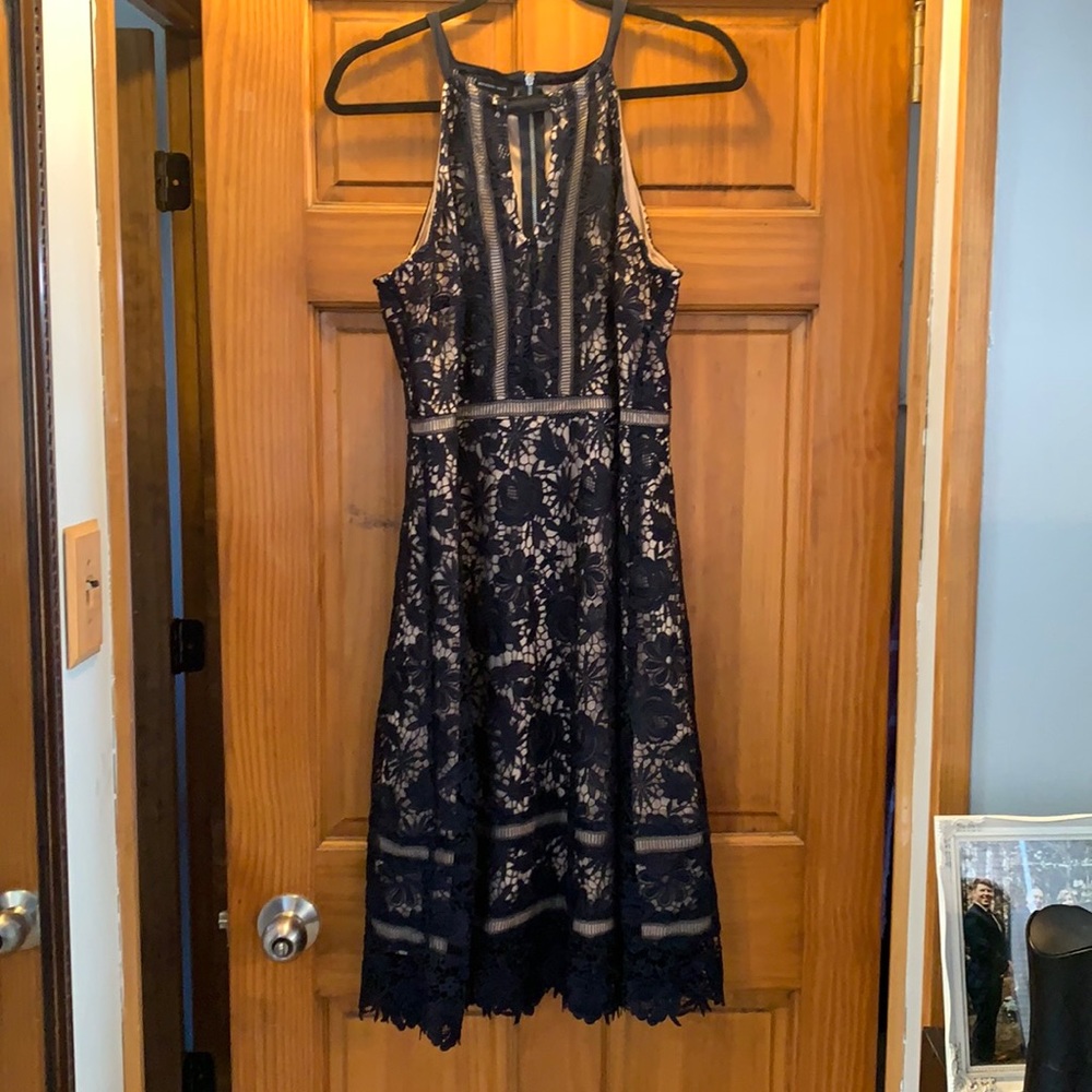 Stunning lace INC dress 14